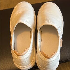 Ugg Classic White Slip-On leather Sneakers